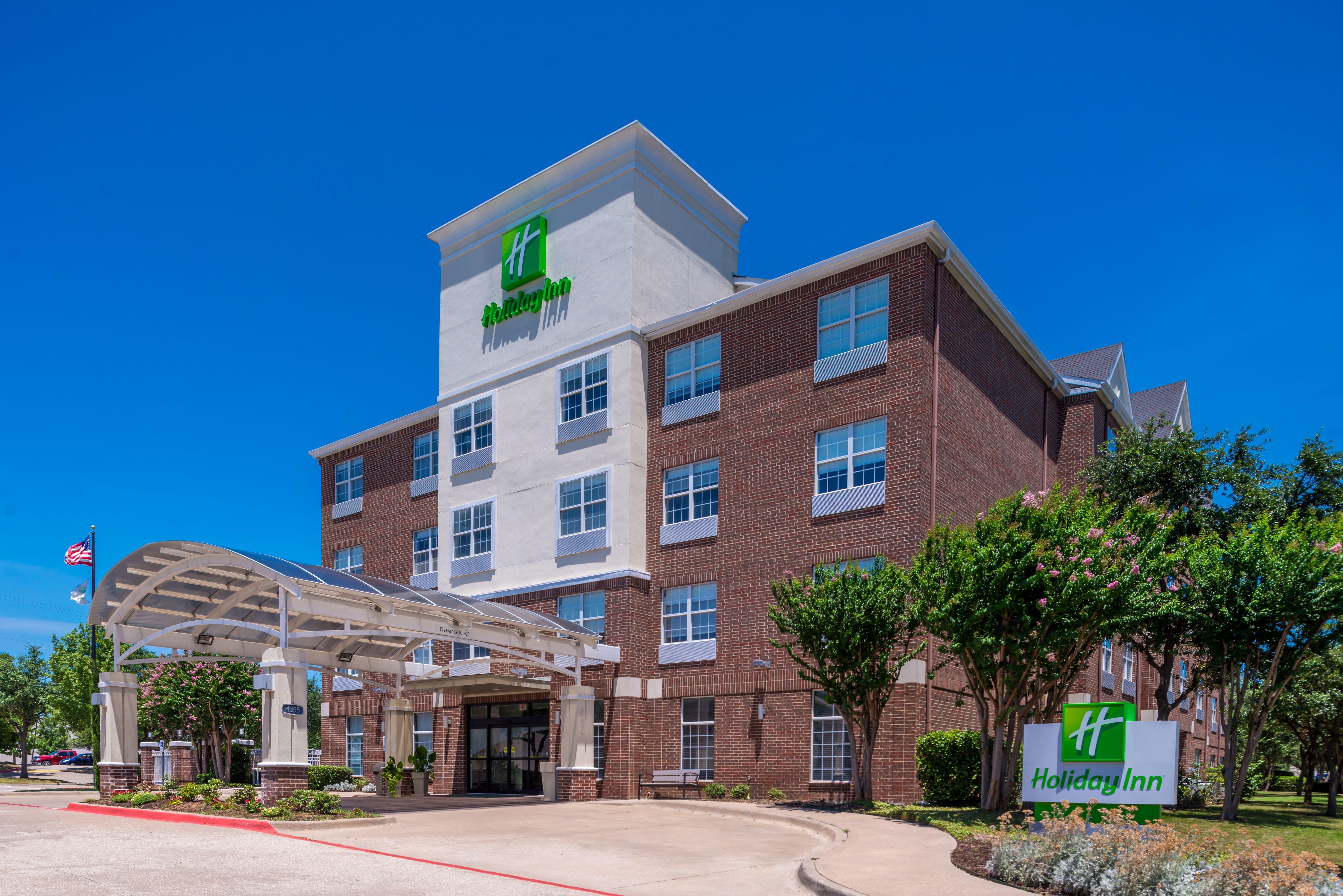 Holiday Inn And Suites Addison, An Ihg Hotel Exterior photo